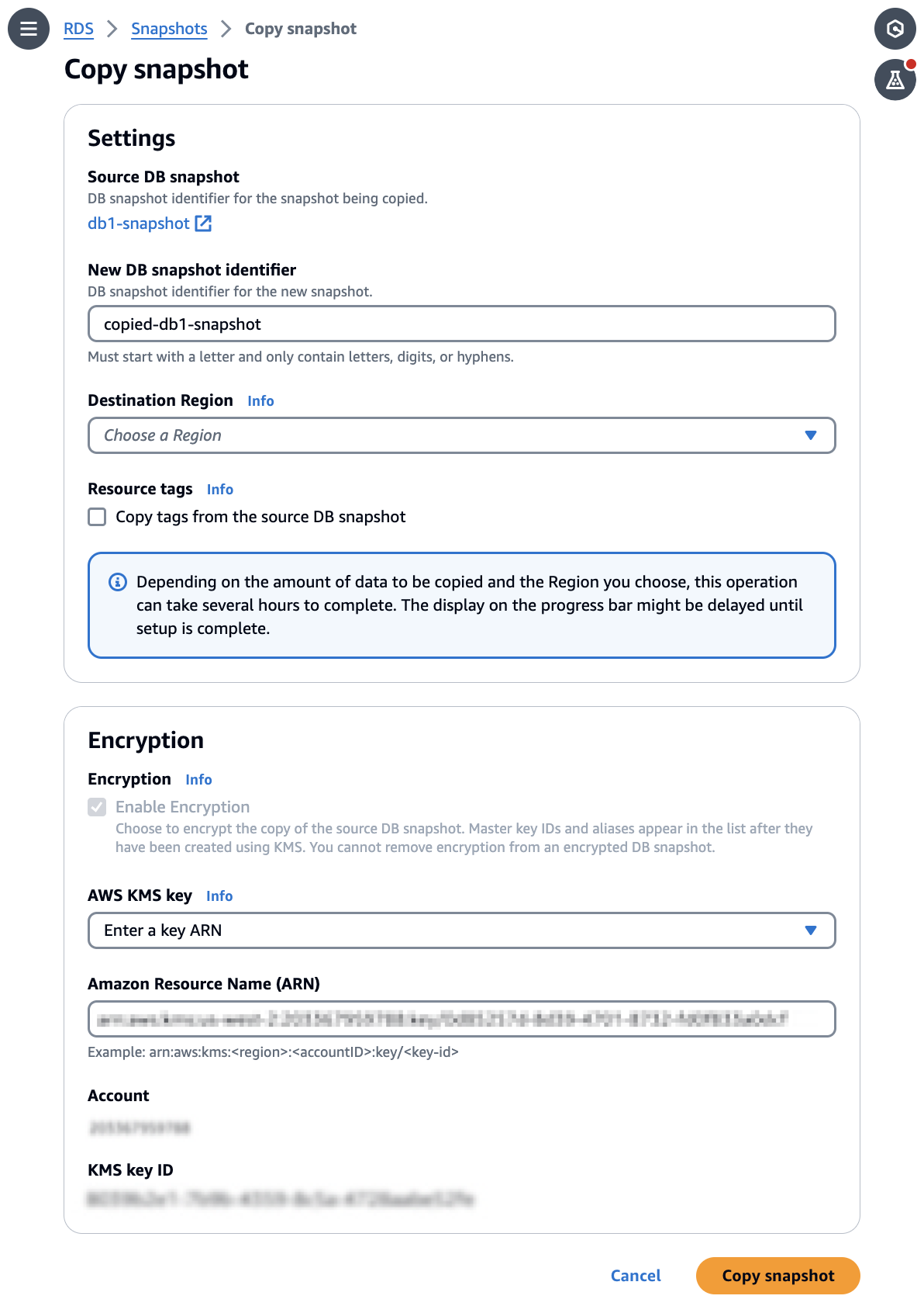 Die Seite „Snapshot kopieren“ in der RDS Amazon-Konsole. Die Einstellungen werden auf die Seite geladen.