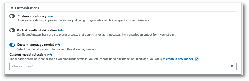 Amazon Transcribe Konsolen-Screenshot: das erweiterte Bedienfeld „Anpassungen“.