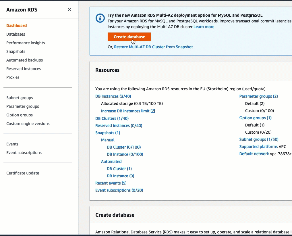 En esta animación, se muestra cómo crear una base de datos de RDS. Para obtener la versión en texto de esta animación, consulte los pasos del procedimiento anterior.