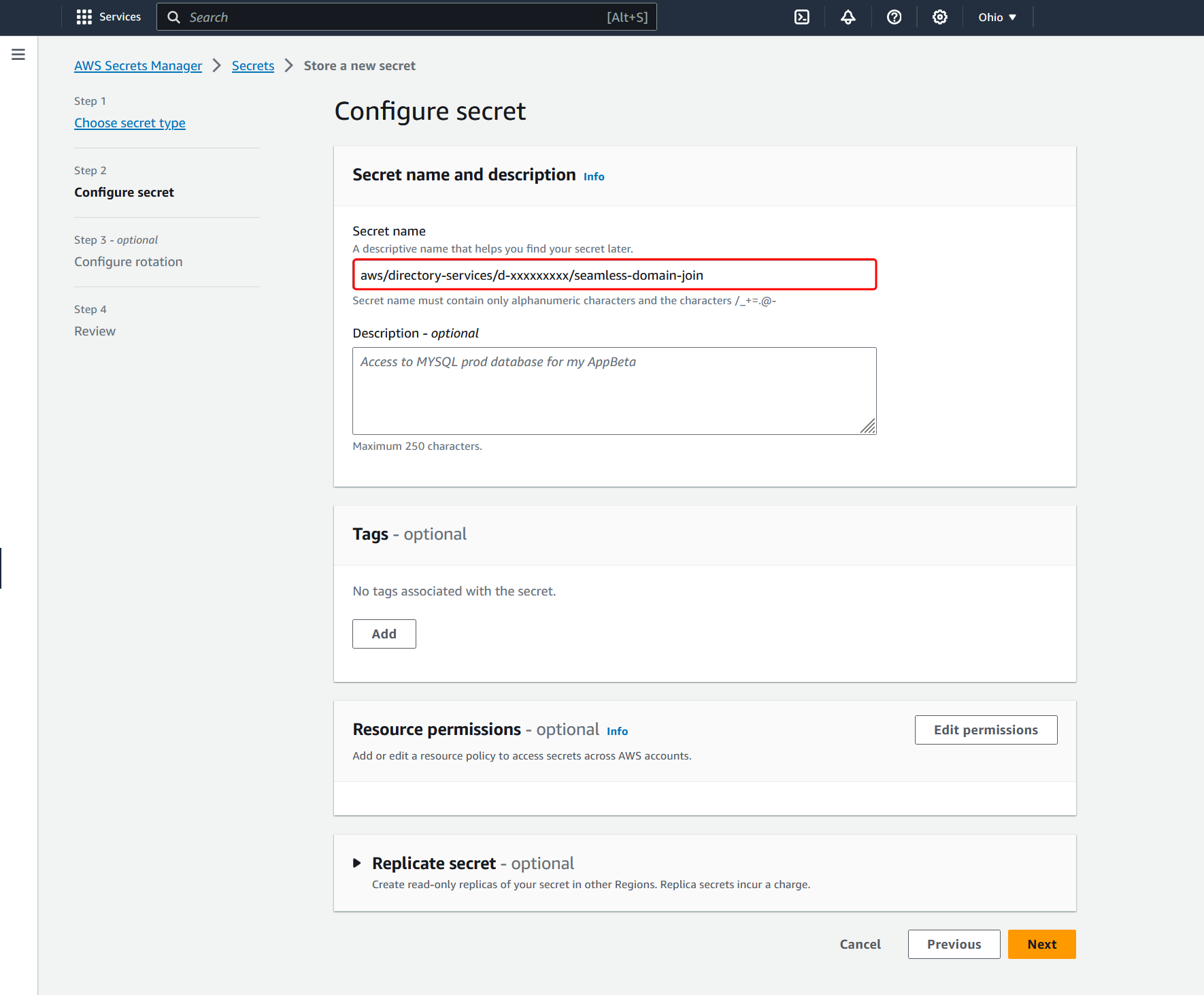 
                En la AWS Secrets Manager consola, en la página secreta de configuración. El nombre secreto se introduce y se resalta.
              