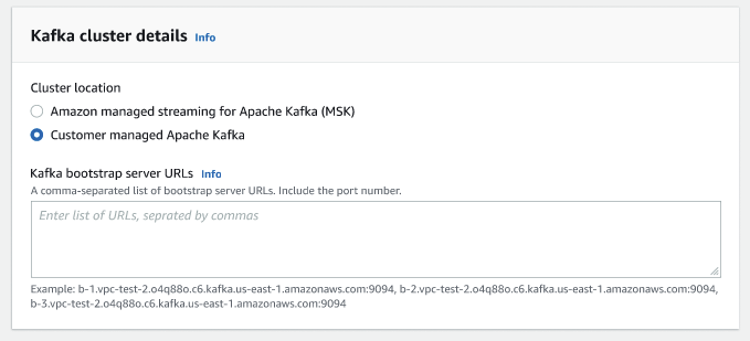 La captura de pantalla muestra la sección de detalles del clúster de Kafka con opciones para seleccionar una ubicación de clúster e ingresar las URL del servidor de arranque de Kafka.