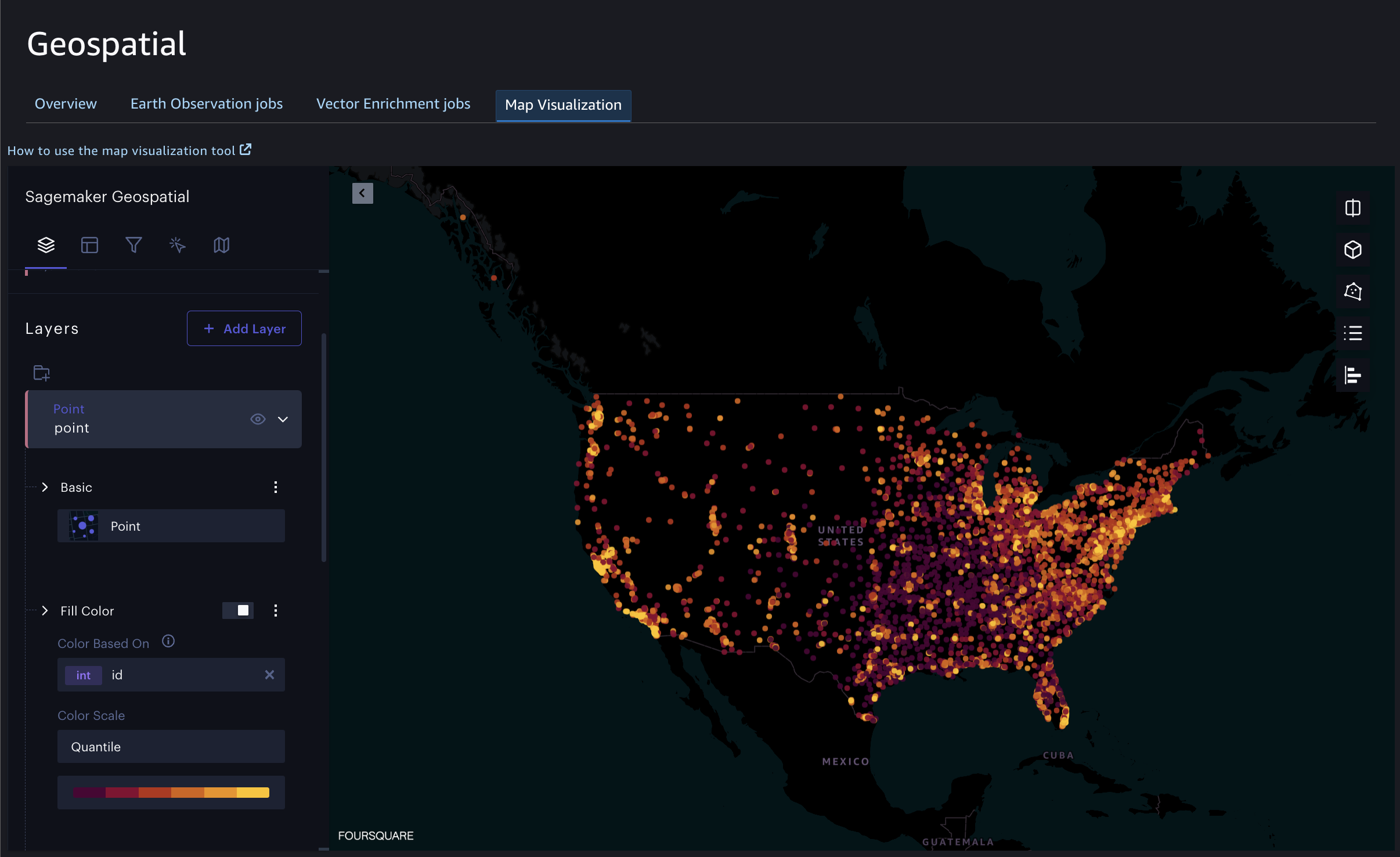 El panel de capas con puntos de datos en un mapa de EE. UU. está respaldado por capacidades SageMaker SageMaker geoespaciales.