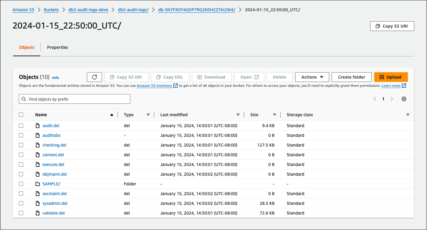 Console Amazon S3 avec onglet Objects sélectionné, affichant une liste de dossiers pour les fichiers journaux au niveau de l'instance de base de données RDS for DB2.