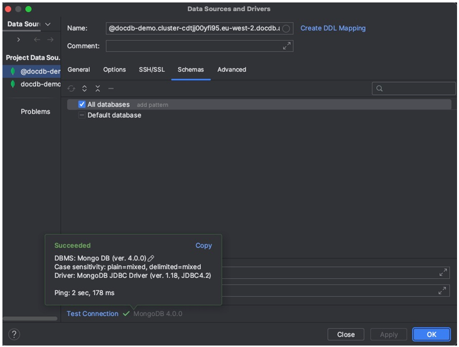 L'onglet Schémas de l'interface Sources de données et pilotes avec l'option Toutes les bases de données sélectionnée. Un message de réussite apparaît au-dessus du lien Tester la connexion.