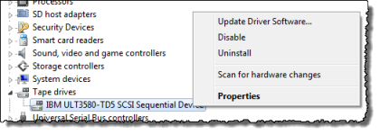 Écran du gestionnaire de périphériques Windows avec menu contextuel du lecteur de bande affichant l'option propriétés.