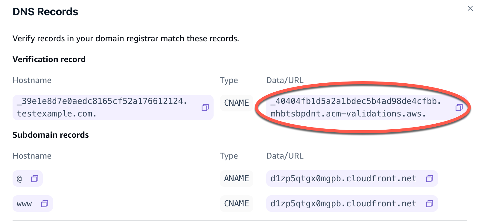Screenshot dari catatan DNS di konsol Amplify dengan catatan verifikasi ACM dilingkari.