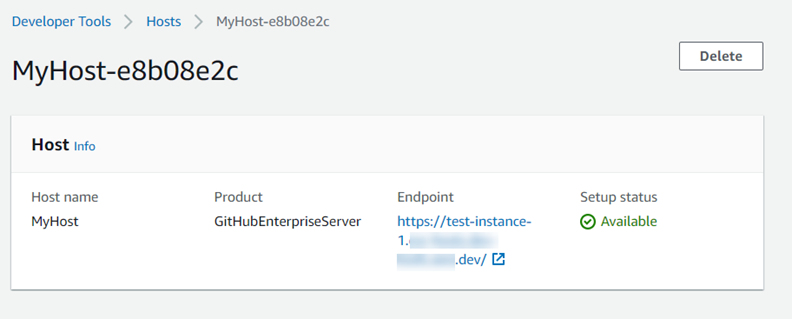 Console screenshot showing host details with the host in Available status.