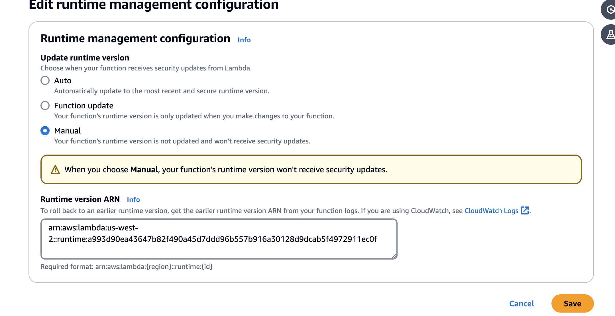 Mostra la schermata di configurazione della gestione del Runtime e mostra dove incollare l'ARN della versione Runtime copiata in precedenza.