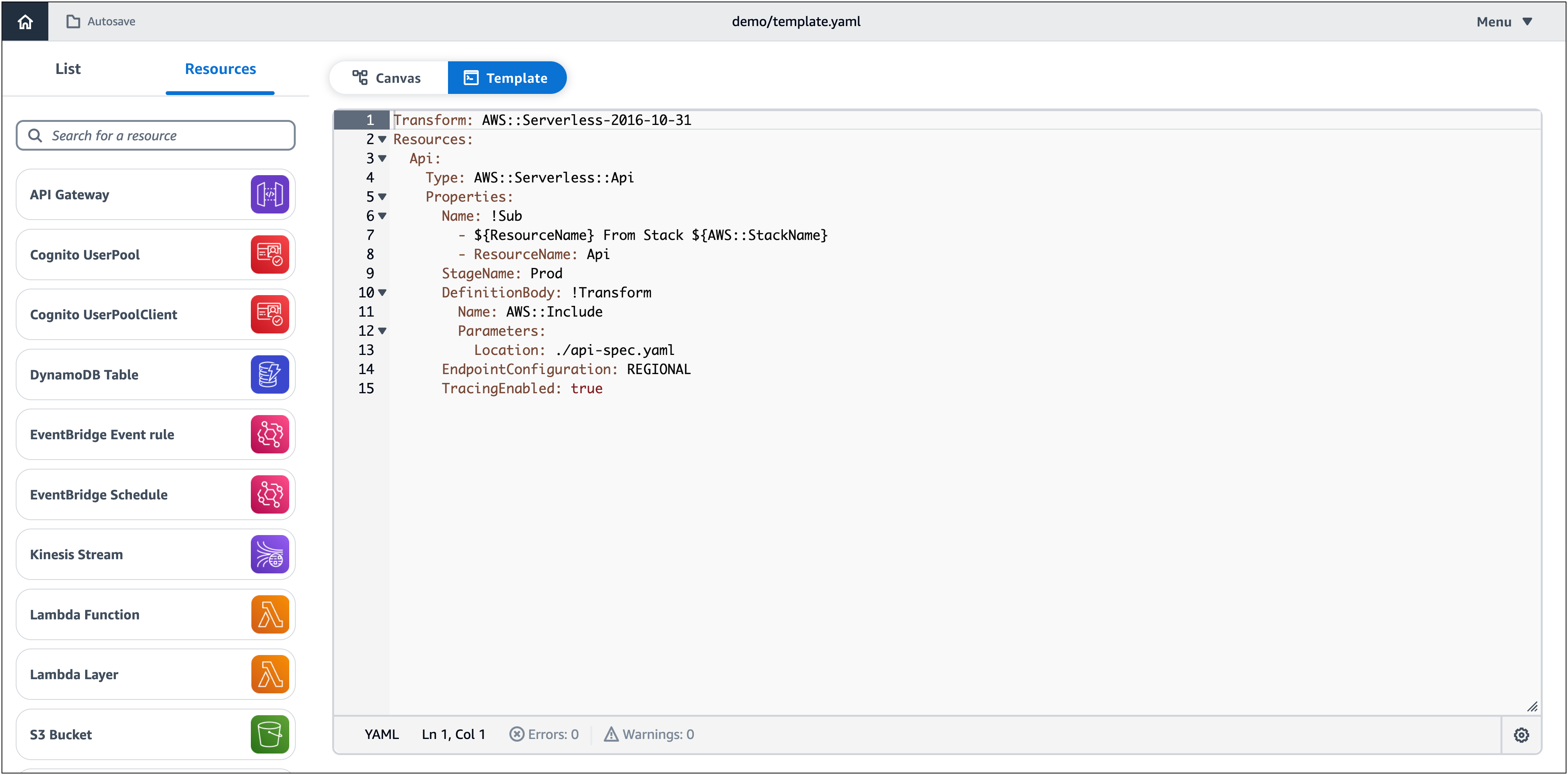 La visualizzazione del modello di Infrastructure Composer che mostra il codice dell'infrastruttura configurato per fare riferimento al file esterno.