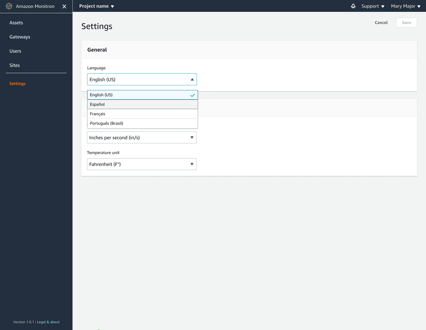 Settings page for Amazon Monitron with language, unit, and temperature options.