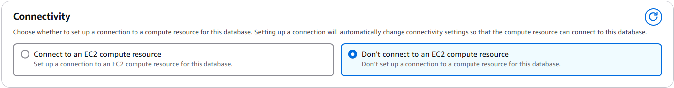 EC2 コンピューティングリソースに接続または接続しないオプションがあるデータベースの接続設定。