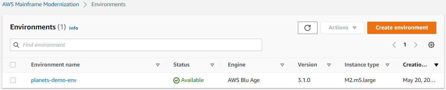 AWS Mainframe Modernization ランタイム環境のリスト。