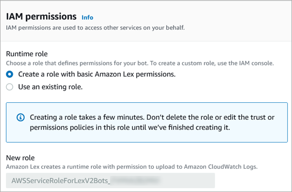 A seção Permissões do IAM, a opção Criar uma função com permissões básicas do Amazon Lex.