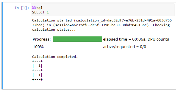 使用%%sql。